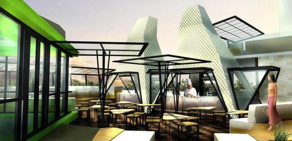 Maxonehotels.Com At Tidar Surabaya Exterior photo
